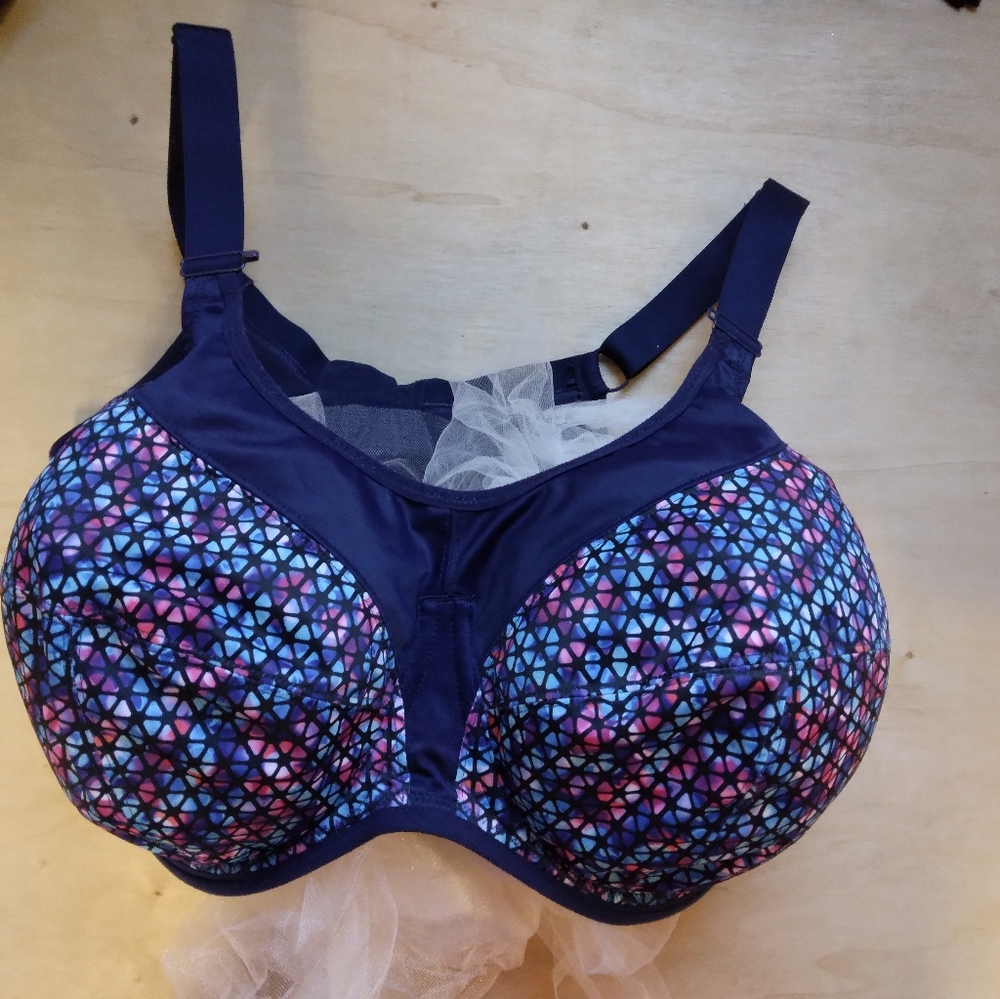 Elomi Energise High Impact Sport Bra 42H